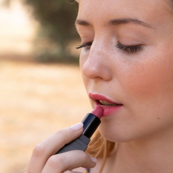 Raspberry Lipstick (Bio) 2
