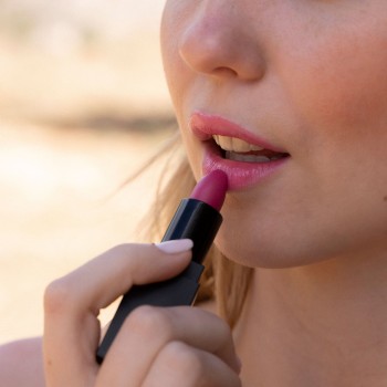 Dahlia/Pink Lipstick (Natural) 2