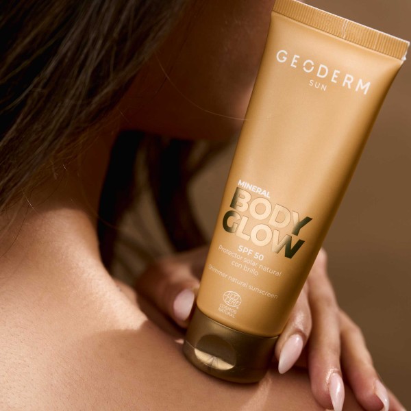 Mineral Body Glow SPF 50 (Organic, Bio & Vegan)
